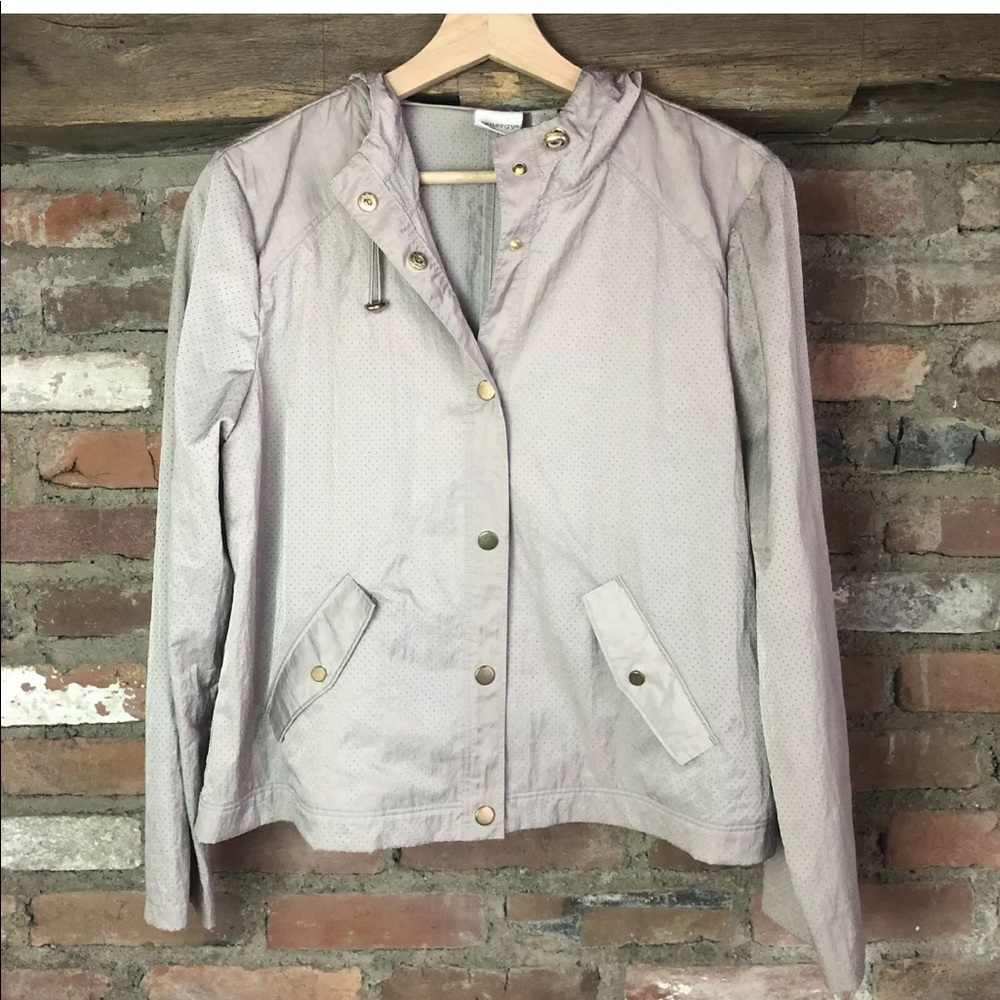 Chicos Zenergy Jacket Zip Up Hooded Light Tan Gold
